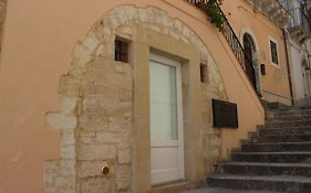 Baroni Giampiccolo Suite